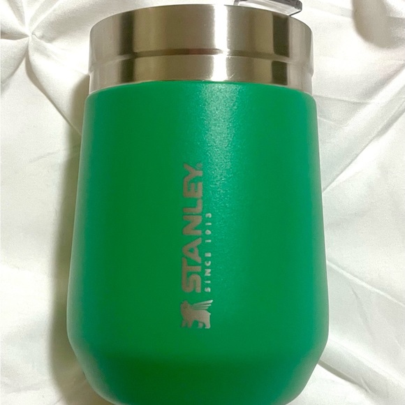 Stanley 10oz Wine Tumbler, Jungle Green. Brand new Winter 2023 sold out! - Picture 1 of 5